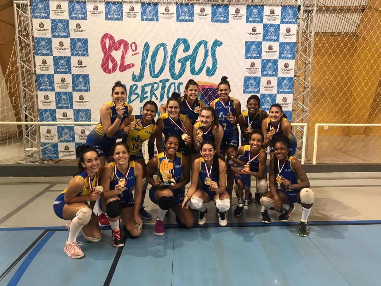 vôlei fem campeão dos JAIs 26 18